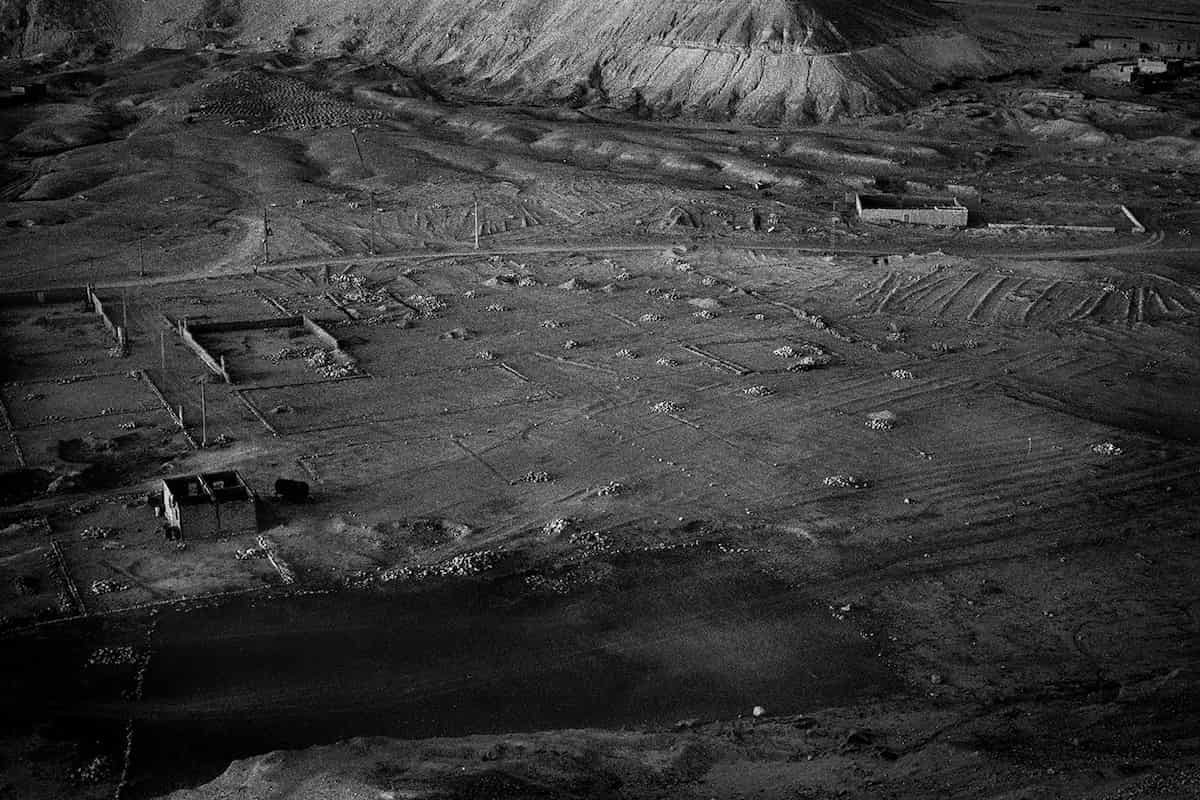 photographie noir et blanc d'un paysage désertique © francois nussbaumer